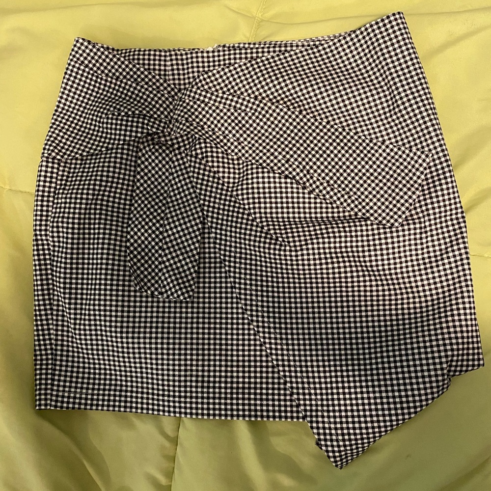 Bobbles and Lace boutique skirt